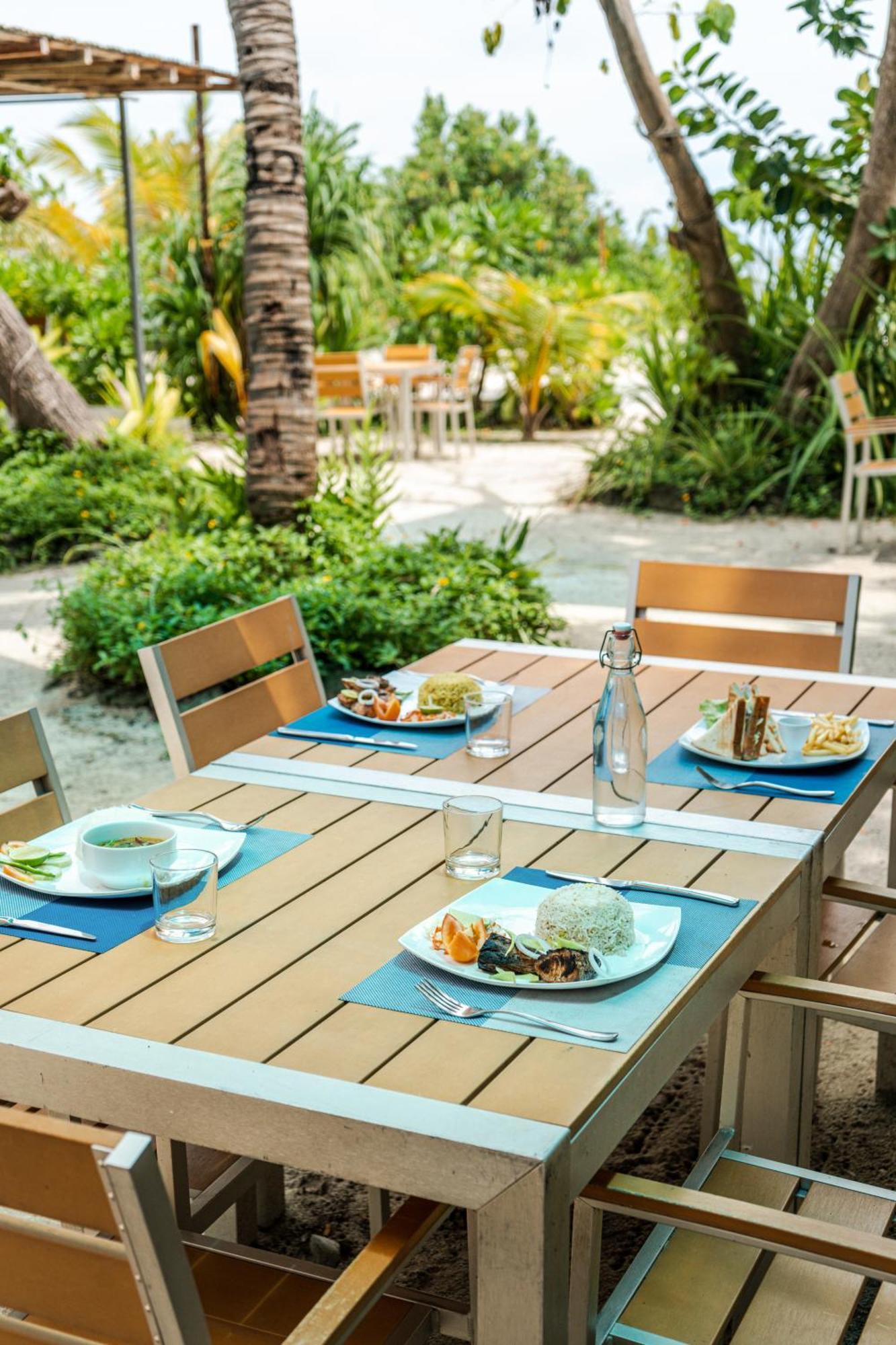 Maamadi Boutique Hotel Maafushi Luaran gambar
