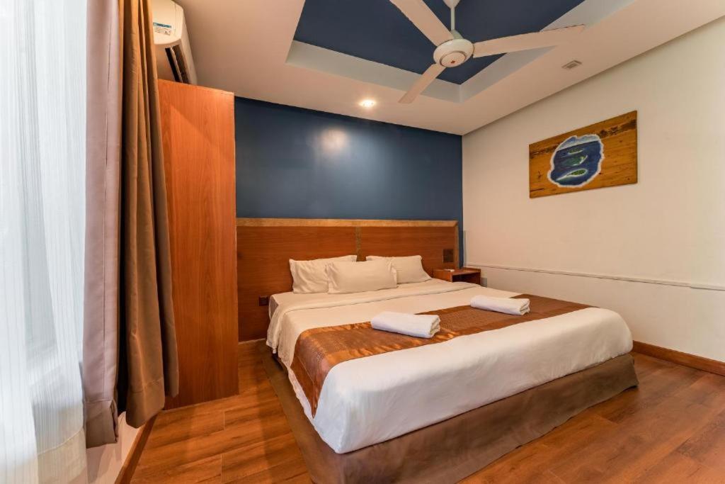 Maamadi Boutique Hotel Maafushi Luaran gambar