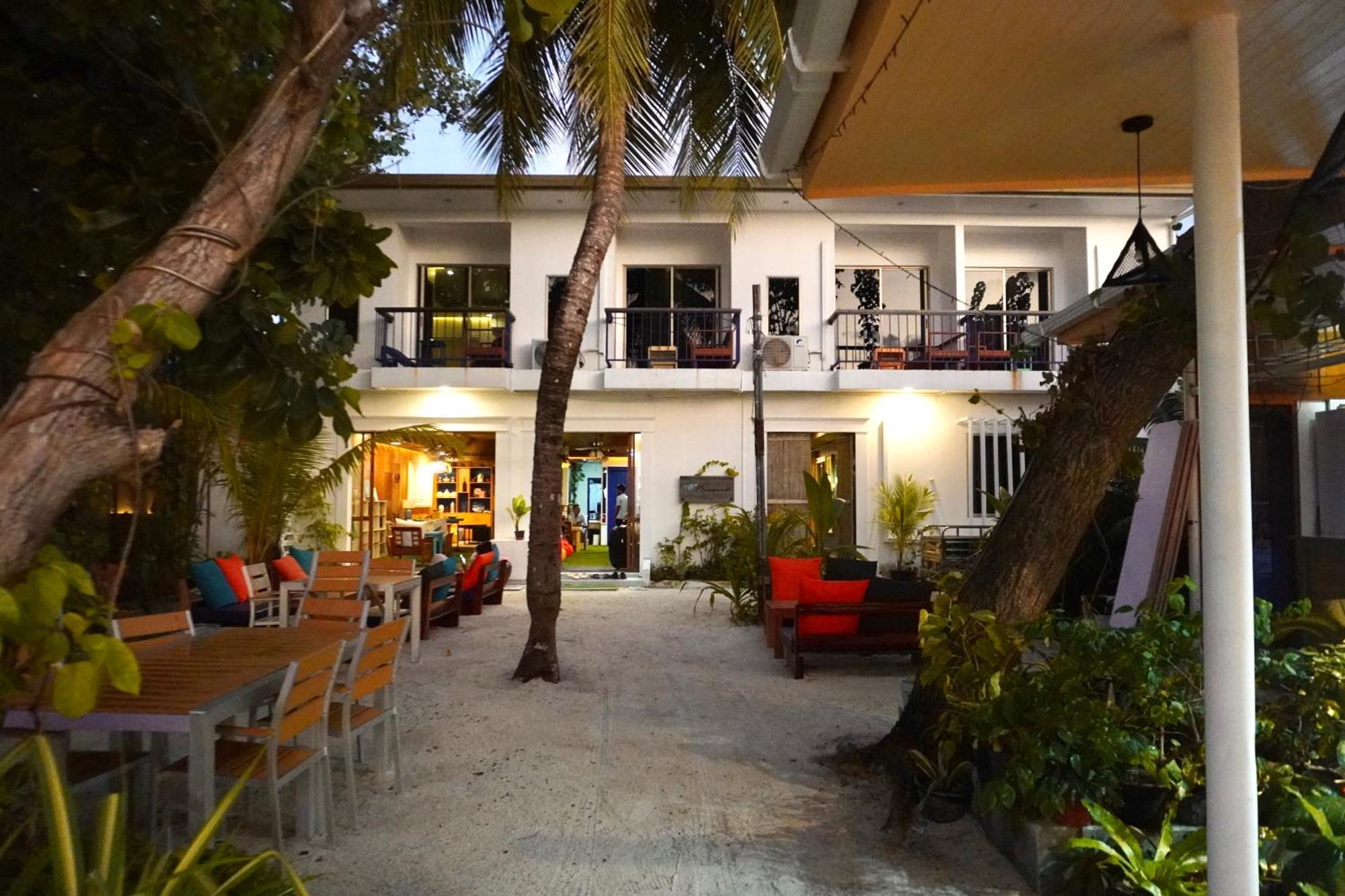 Maamadi Boutique Hotel Maafushi Luaran gambar